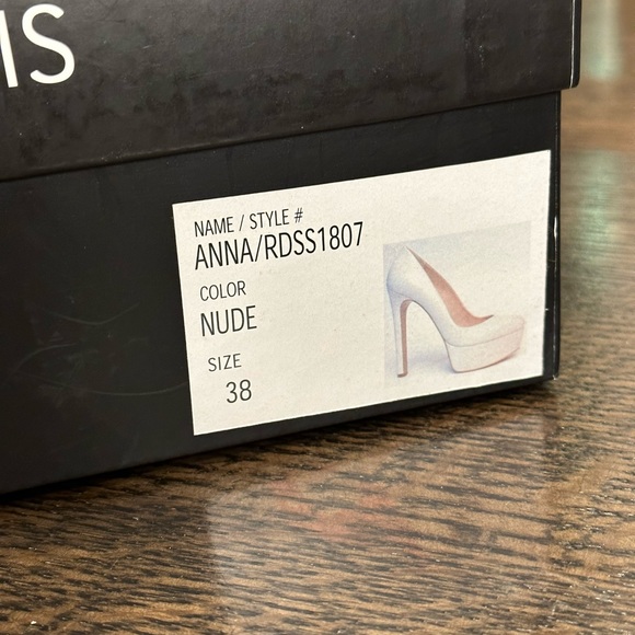 NWT! Ruthie Davis Anna - Nude, 38 - Picture 7 of 7